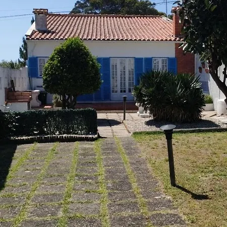 Casa De *