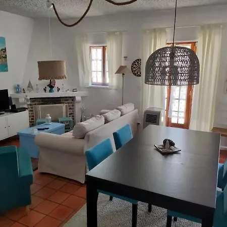 Casa De *