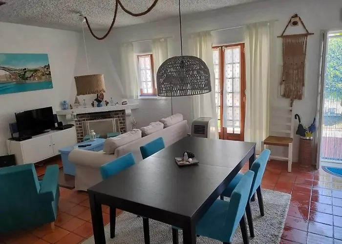 بيت للعطل Casa De *