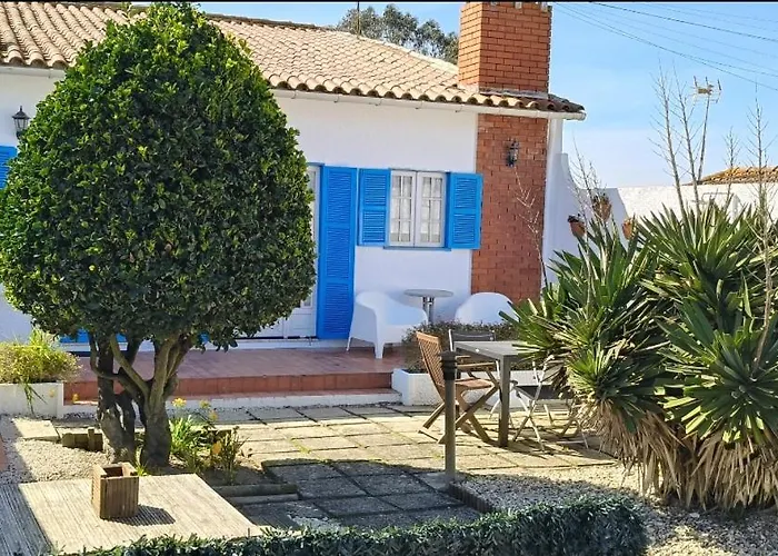 卡萨代普拉亚度假屋 *